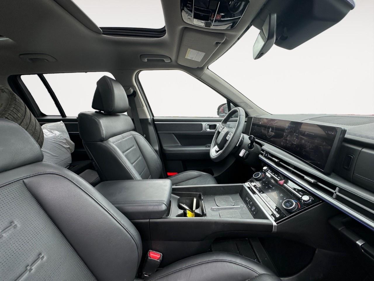 2024 Hyundai Santa Fe LUXURY AWD Photo