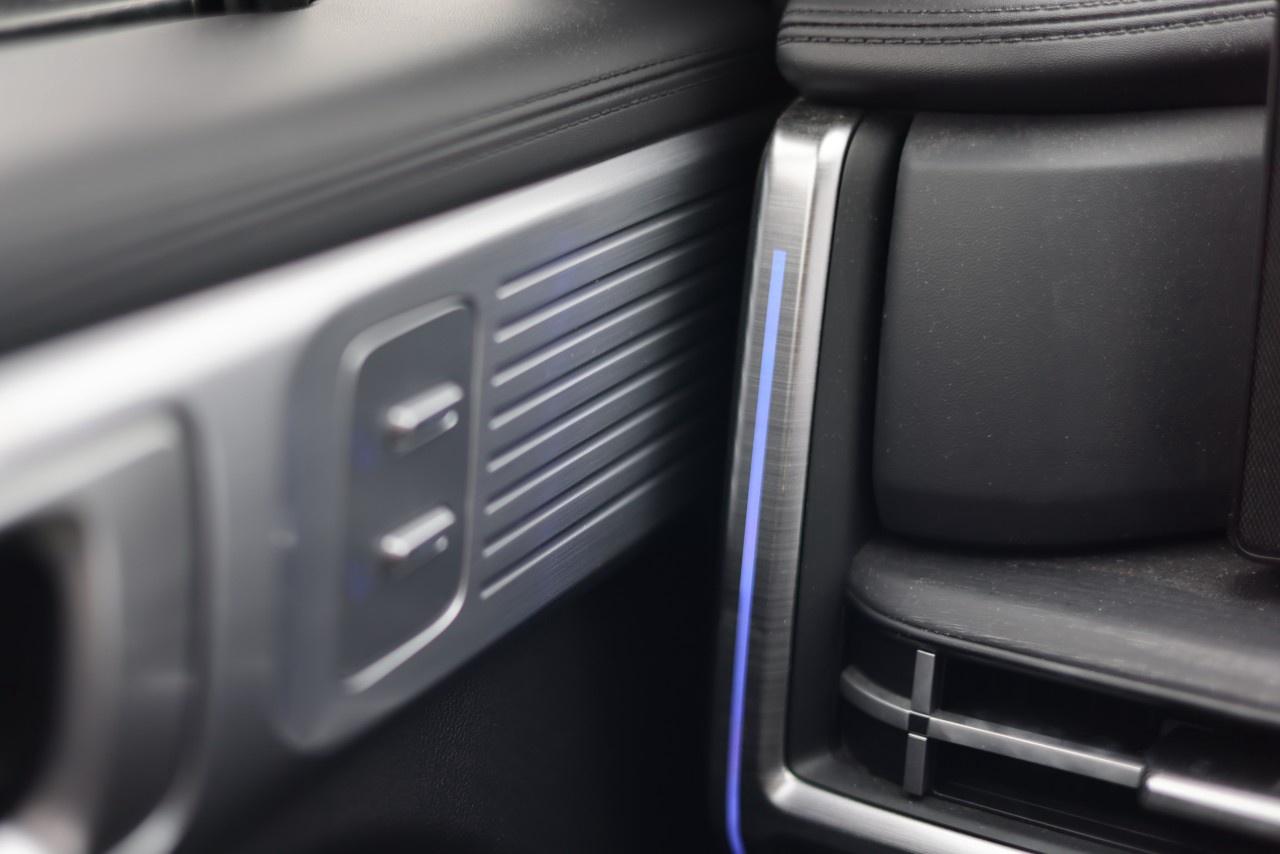 2024 Hyundai Santa Fe LUXURY AWD Photo