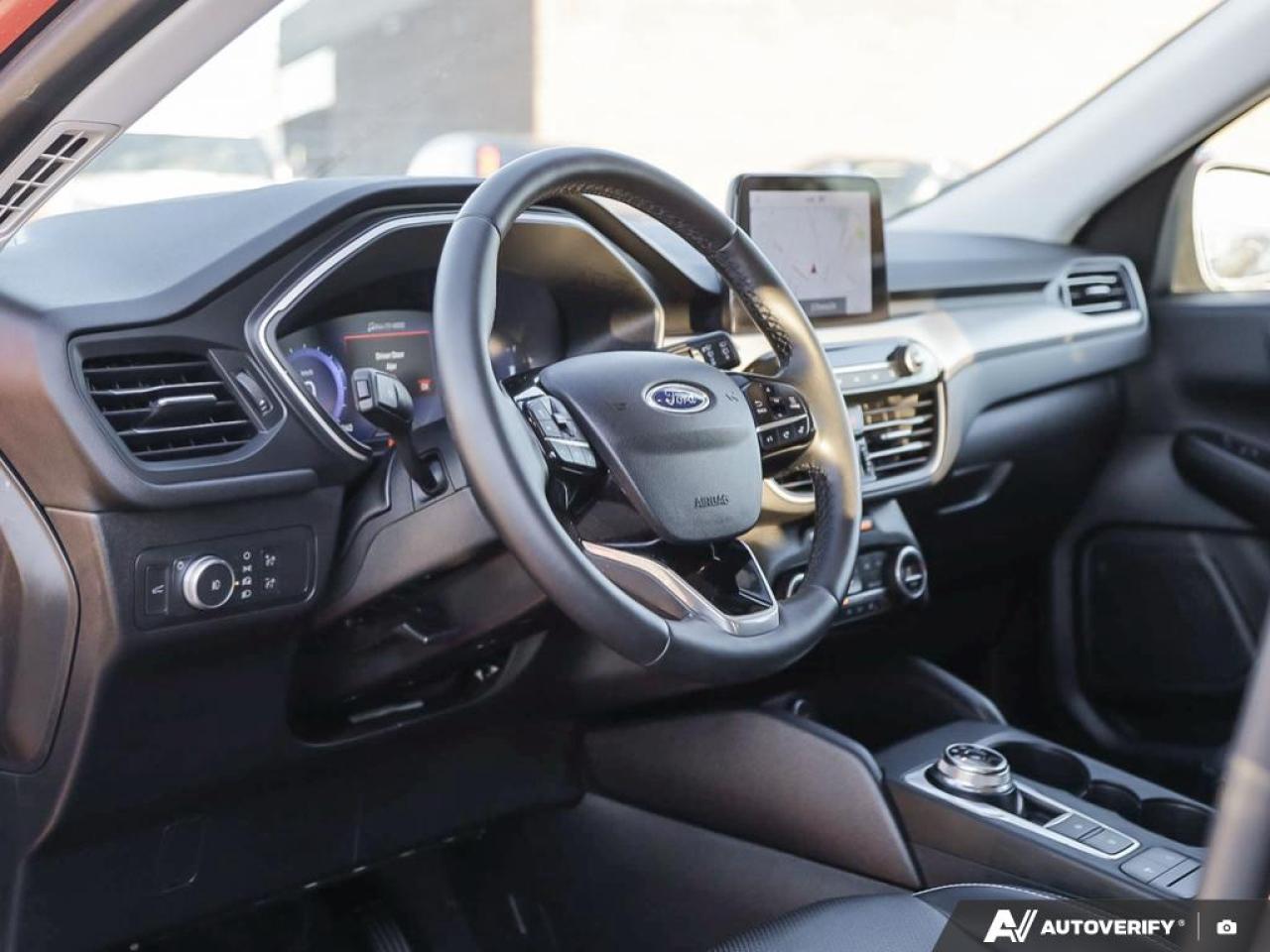 2021 Ford Escape SEL Photo