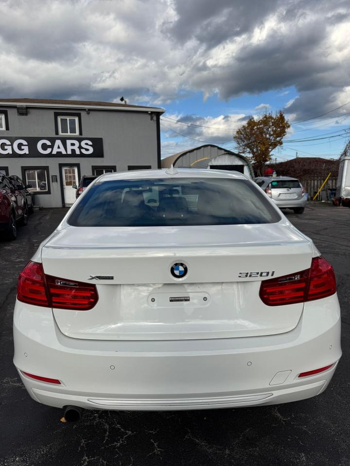 2014 BMW 3 Series 320i xDrive | CERTIFIED - Photo #6