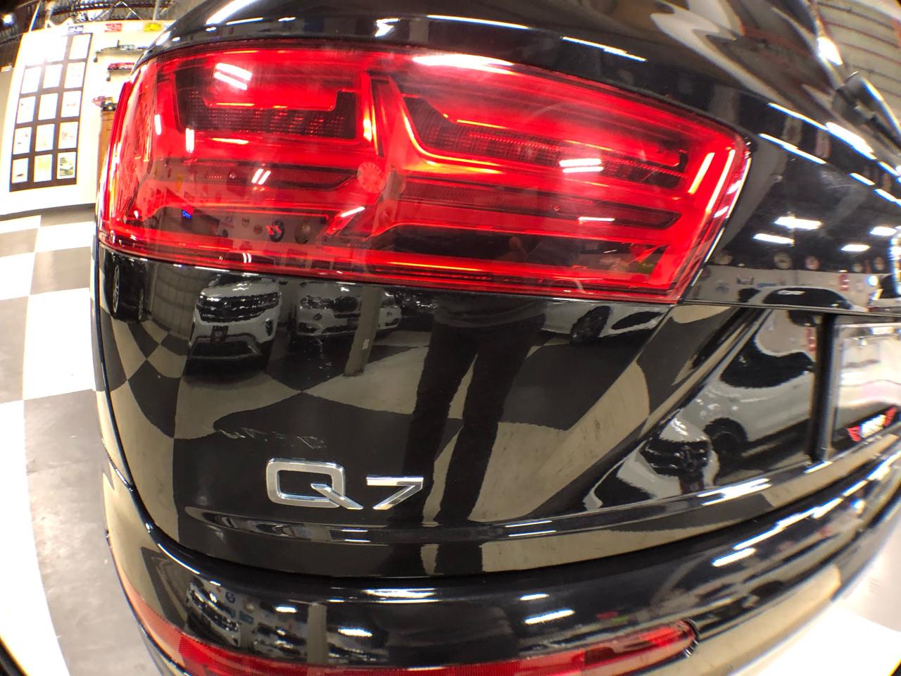 2019 Audi Q7 PROGRESSIV AWD 7 PASS NAVI LEATHER PAN/ROOF B/SPOT Photo