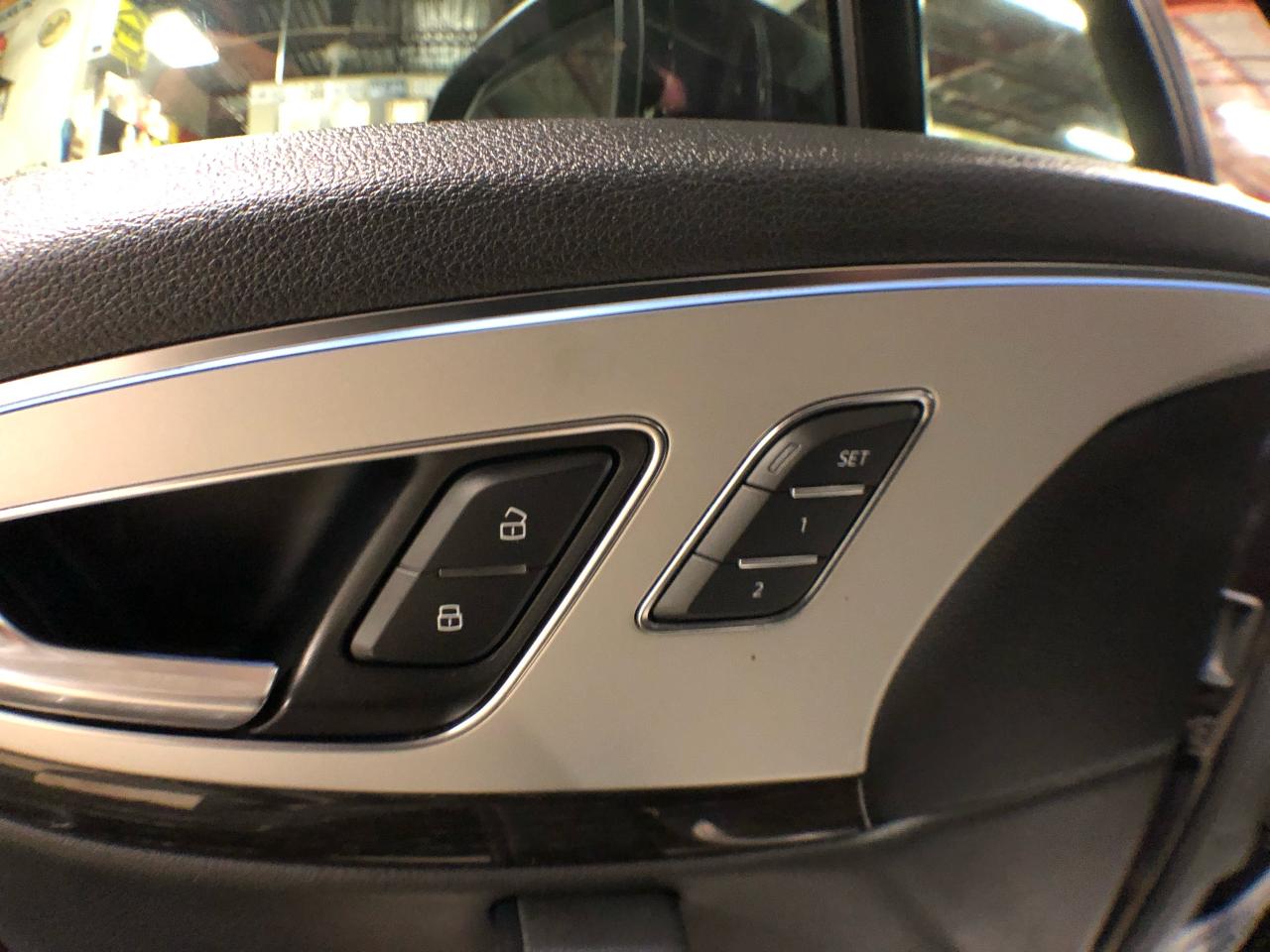 2019 Audi Q7 PROGRESSIV AWD 7 PASS NAVI LEATHER PAN/ROOF B/SPOT Photo