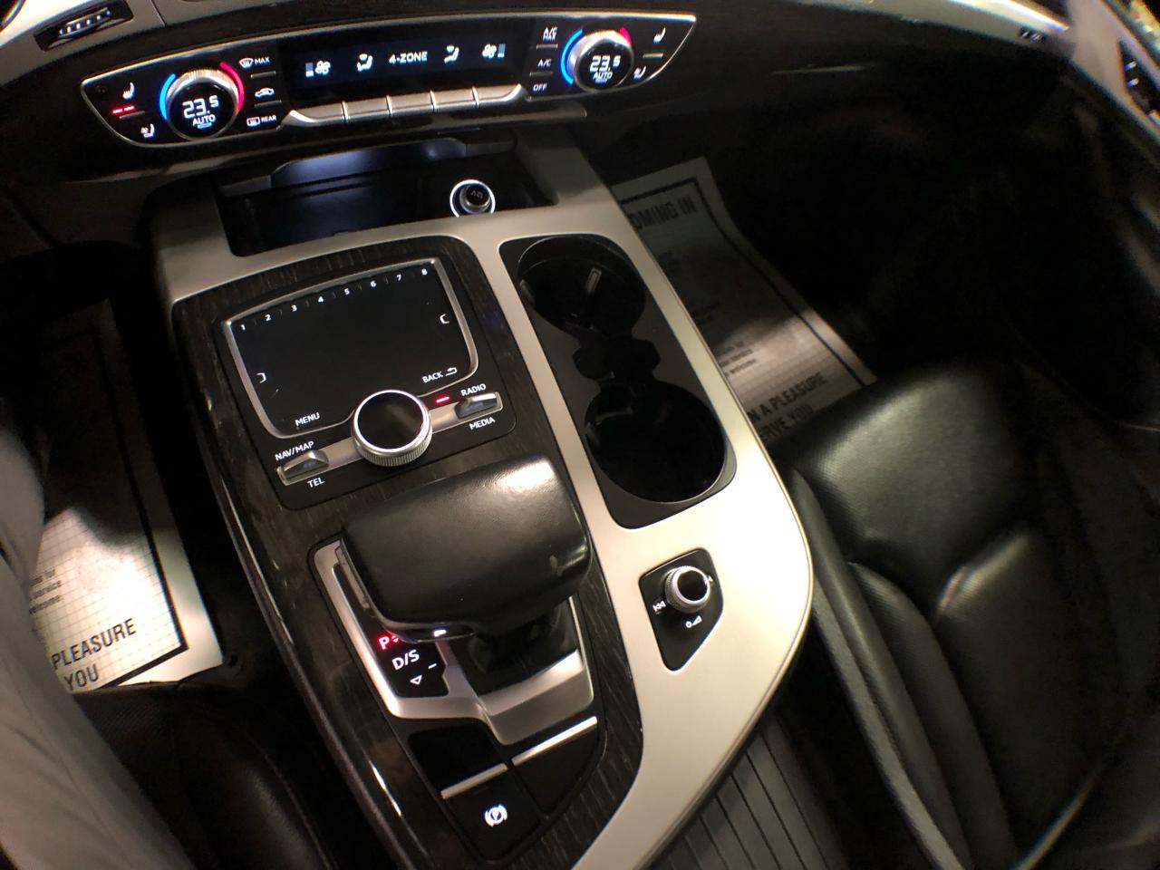 2019 Audi Q7 PROGRESSIV AWD 7 PASS NAVI LEATHER PAN/ROOF B/SPOT Photo