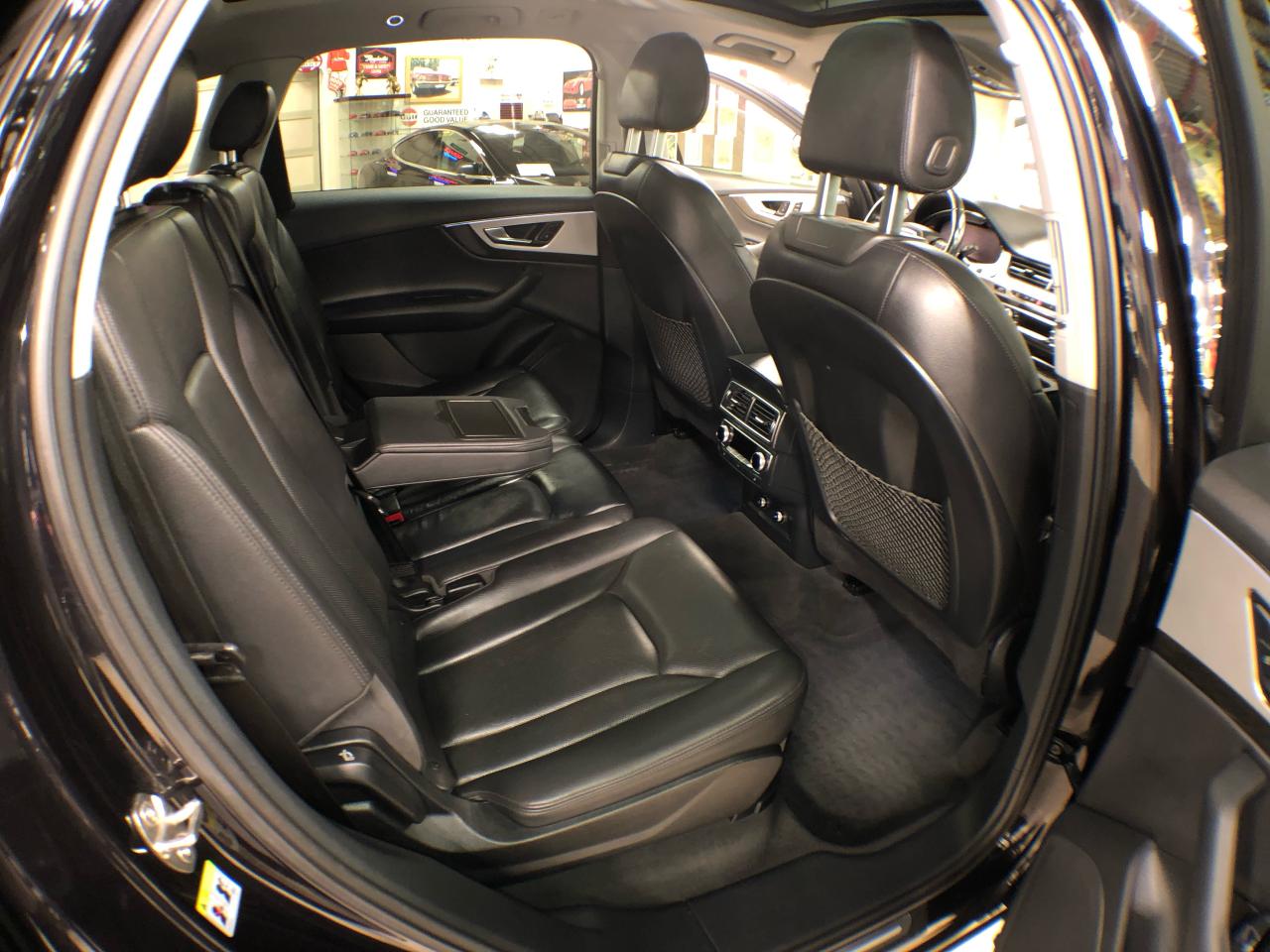 2019 Audi Q7 PROGRESSIV AWD 7 PASS NAVI LEATHER PAN/ROOF B/SPOT Photo