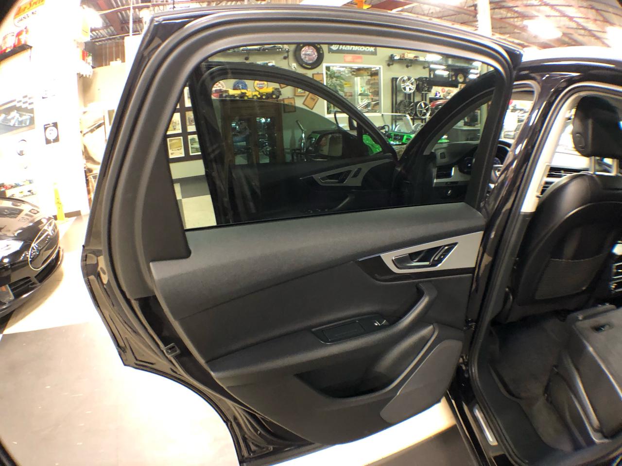 2019 Audi Q7 PROGRESSIV AWD 7 PASS NAVI LEATHER PAN/ROOF B/SPOT Photo