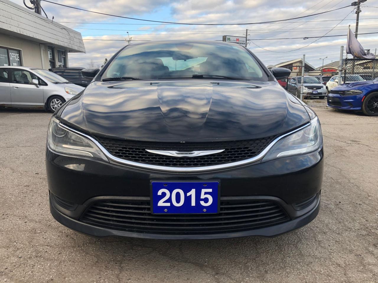 2015 Chrysler 200 