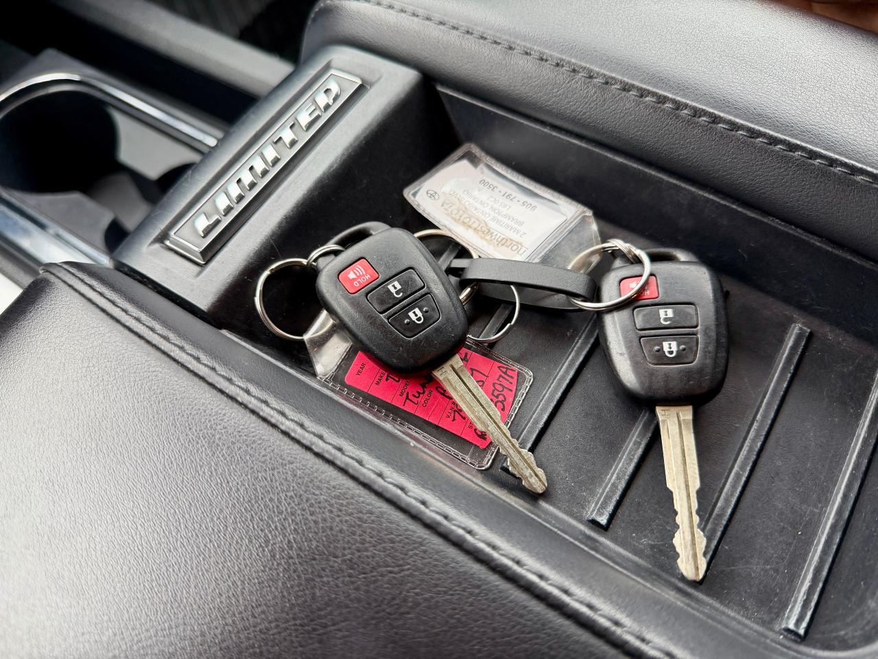 2018 Toyota Tundra 4X4 Crewmax Limited 5.7L Photo