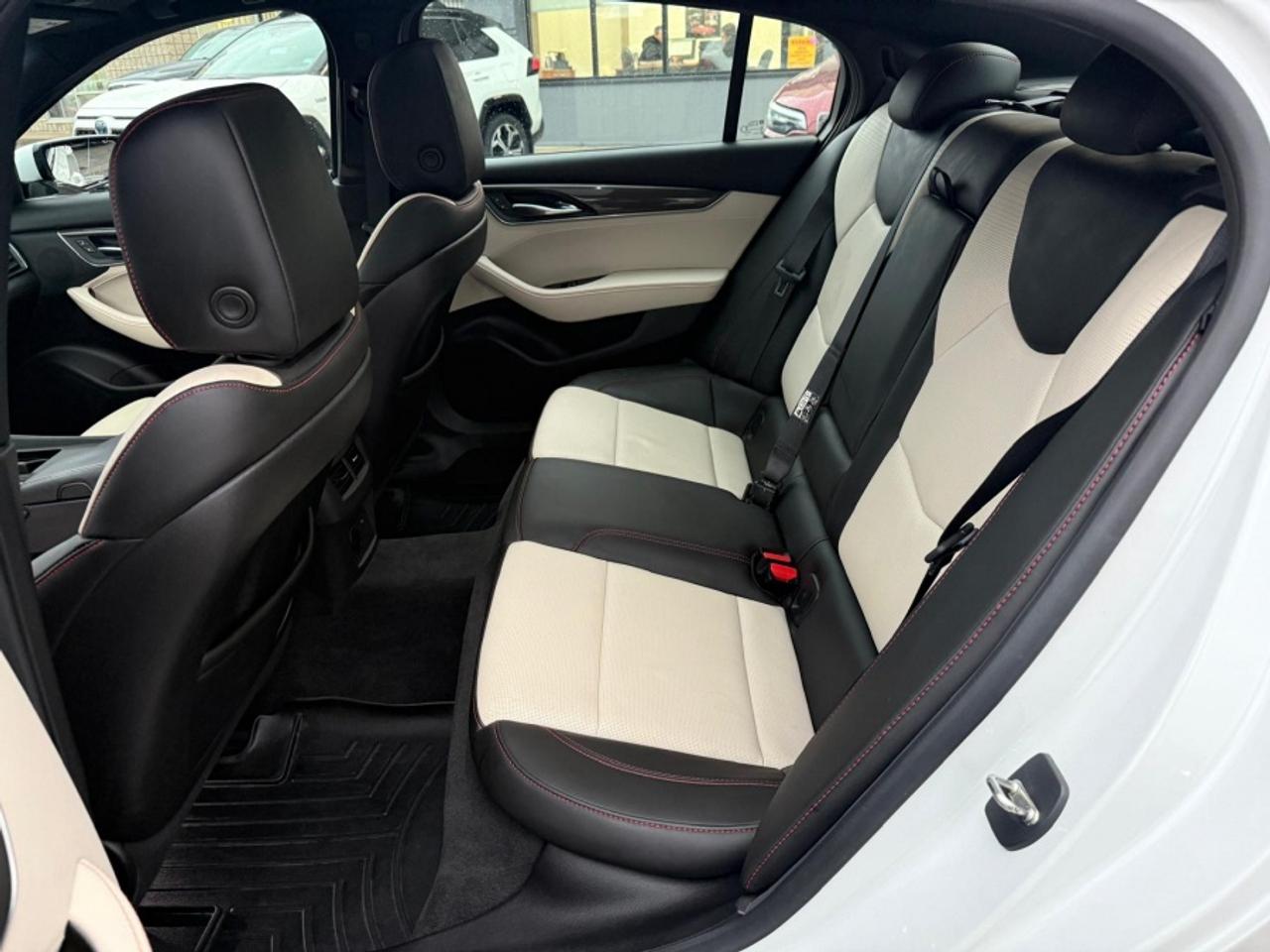 2023 Cadillac CT5 SPORT/ 1OWNER/ HUD/ SERVICE RECS/ SUNROOF/ NAVIGAT - Photo #22