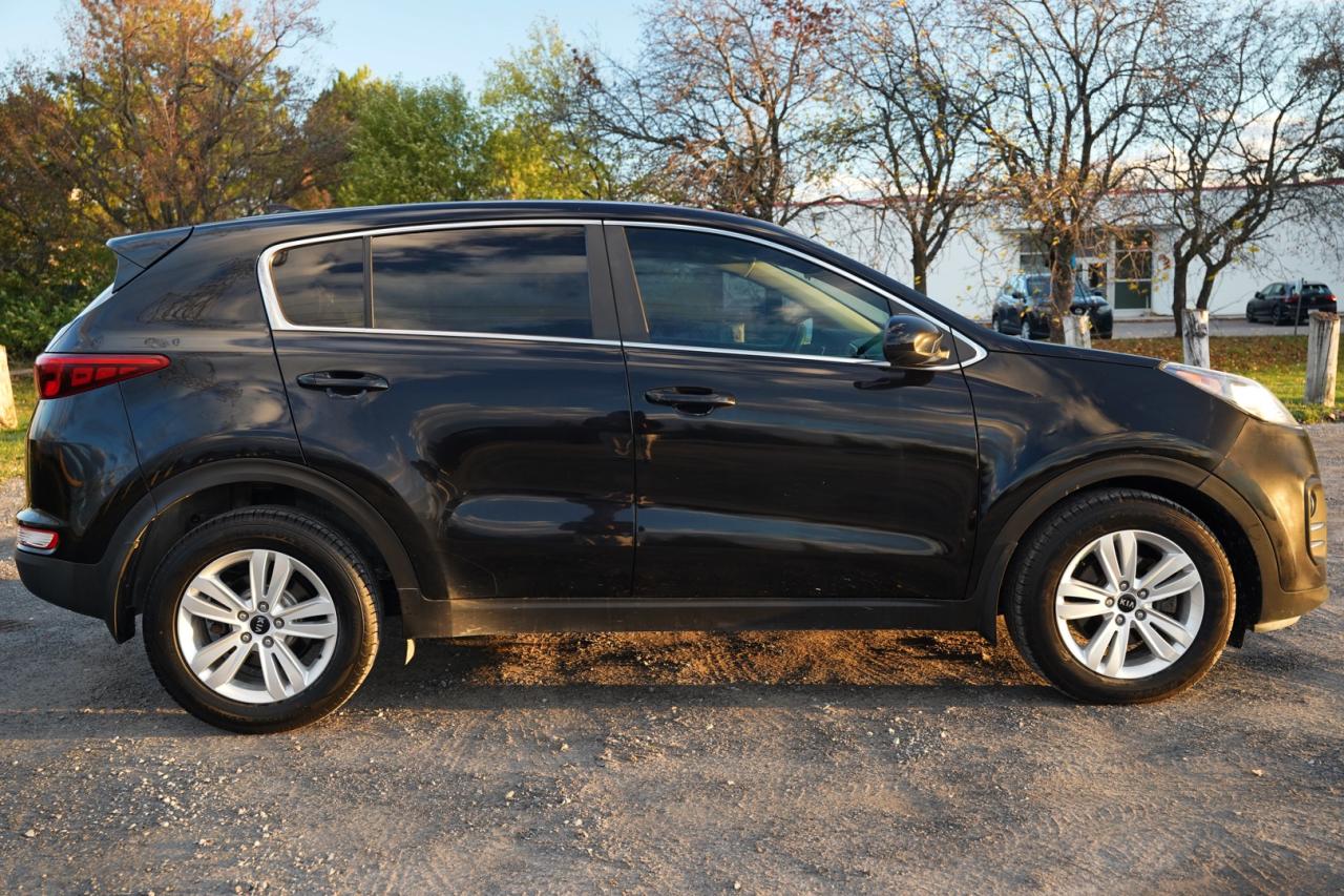 2019 Kia Sportage LX FWD - Photo #4