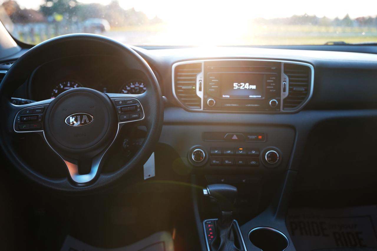 2019 Kia Sportage LX FWD - Photo #10