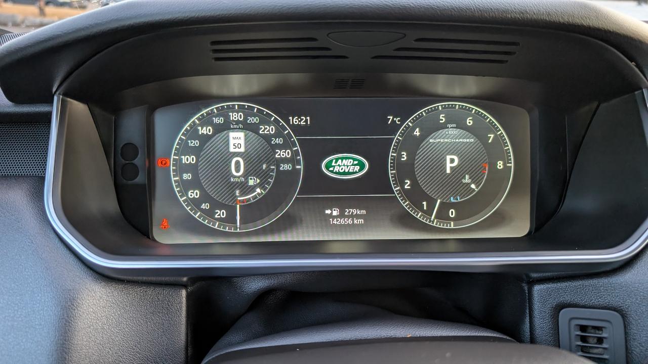 2017 Land Rover Range Rover Sport V8 SC Dynamic - Photo #13