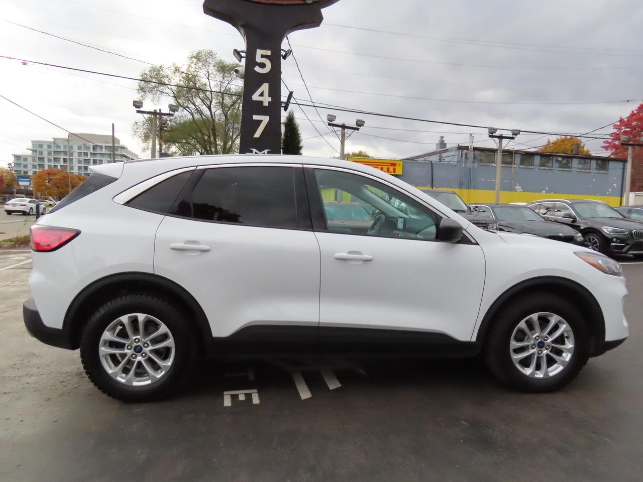 2022 Ford Escape SE AWD - Blind Spot Monitor - Reverse Camera !!! Photo