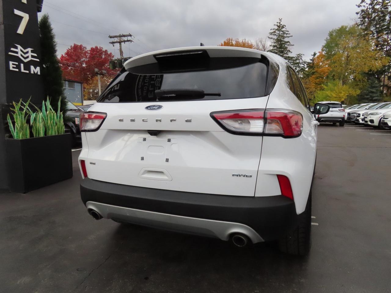 2022 Ford Escape SE AWD - Blind Spot Monitor - Reverse Camera !!! Photo