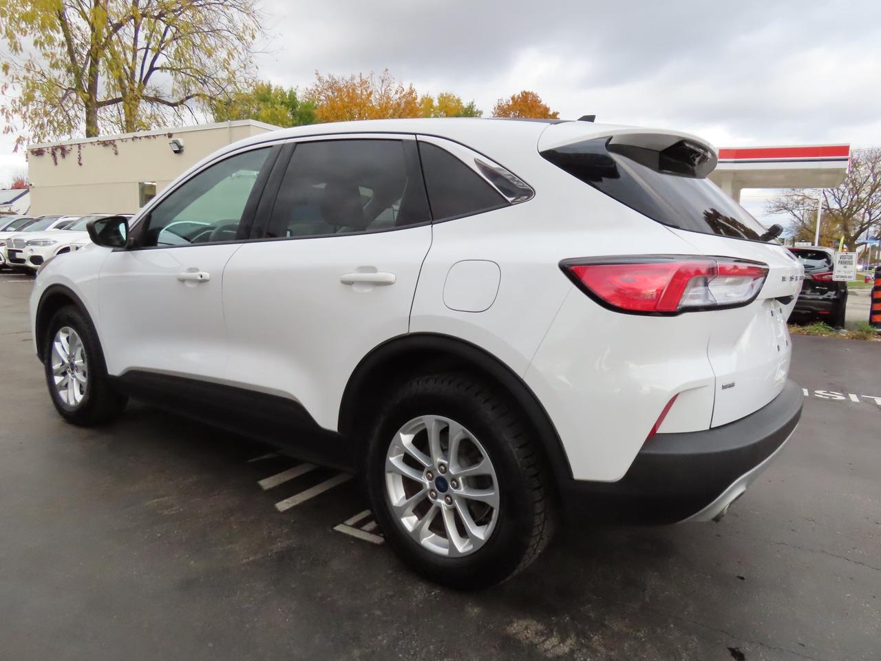 2022 Ford Escape SE AWD - Blind Spot Monitor - Reverse Camera !!! Photo