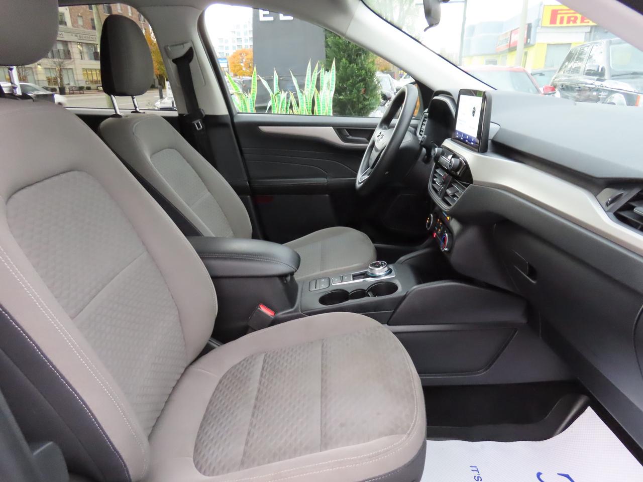 2022 Ford Escape SE AWD - Blind Spot Monitor - Reverse Camera !!! Photo