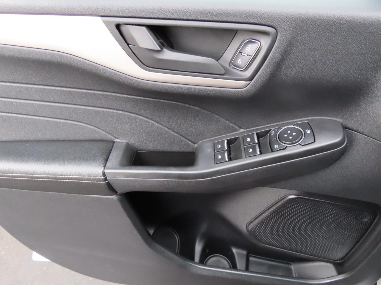 2022 Ford Escape SE AWD - Blind Spot Monitor - Reverse Camera !!! Photo