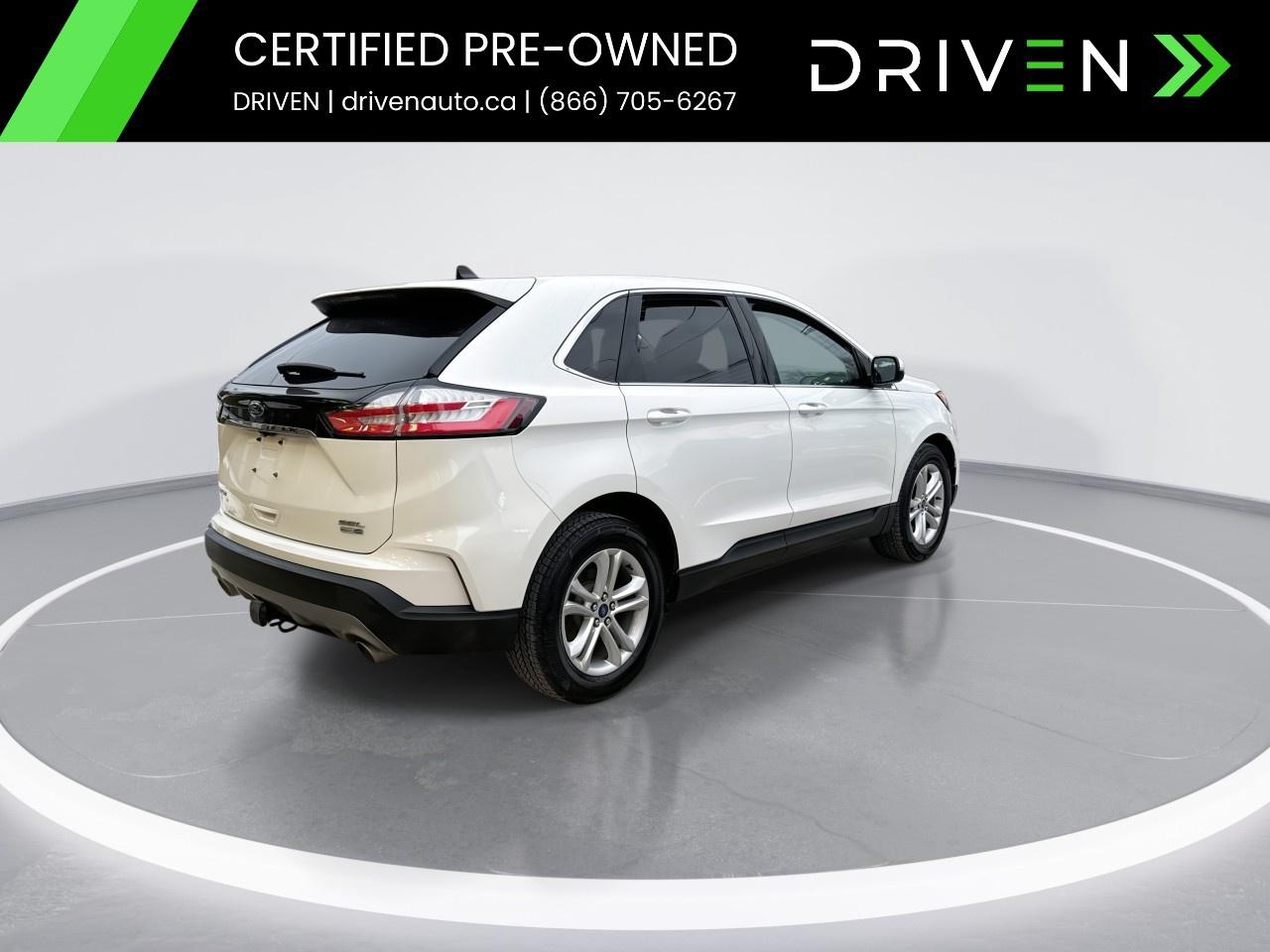 2020 Ford Edge SEL AWD Photo