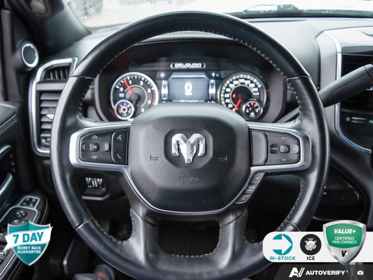 2023 RAM 2500 Laramie 5TH WHEEL PREP | CLEARANCE LAMPS | CARGO CAMERA Photo