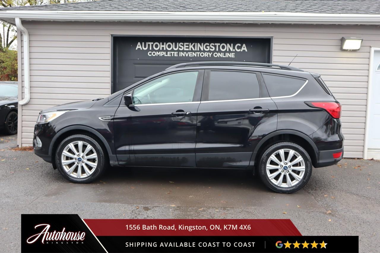 2019 Ford Escape SEL PANORAMIC MOON ROOF - REARVIEW CAMERA Photo3