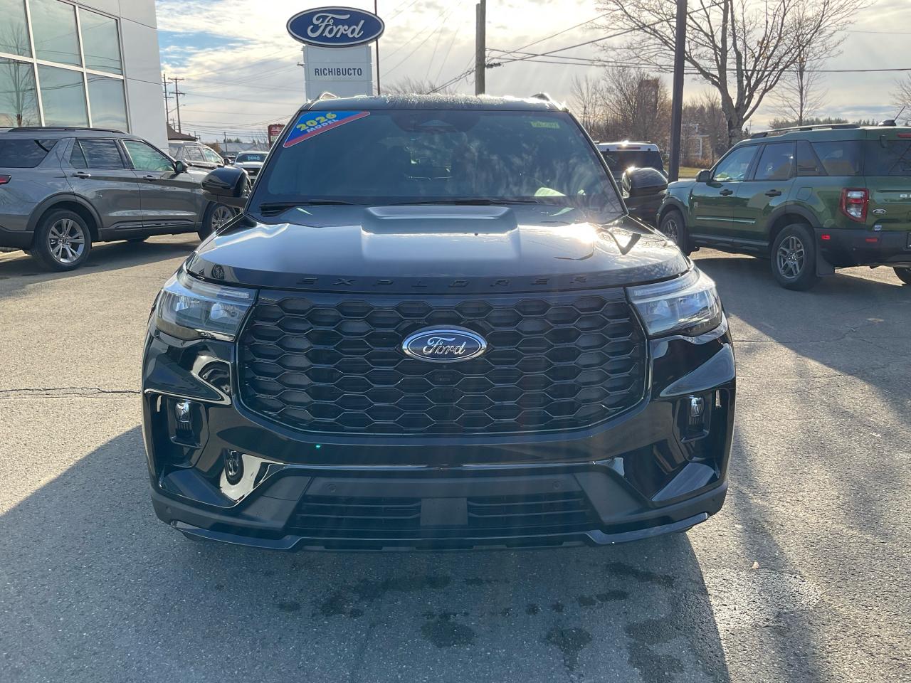 2026 Ford Explorer ST-Line Photo1