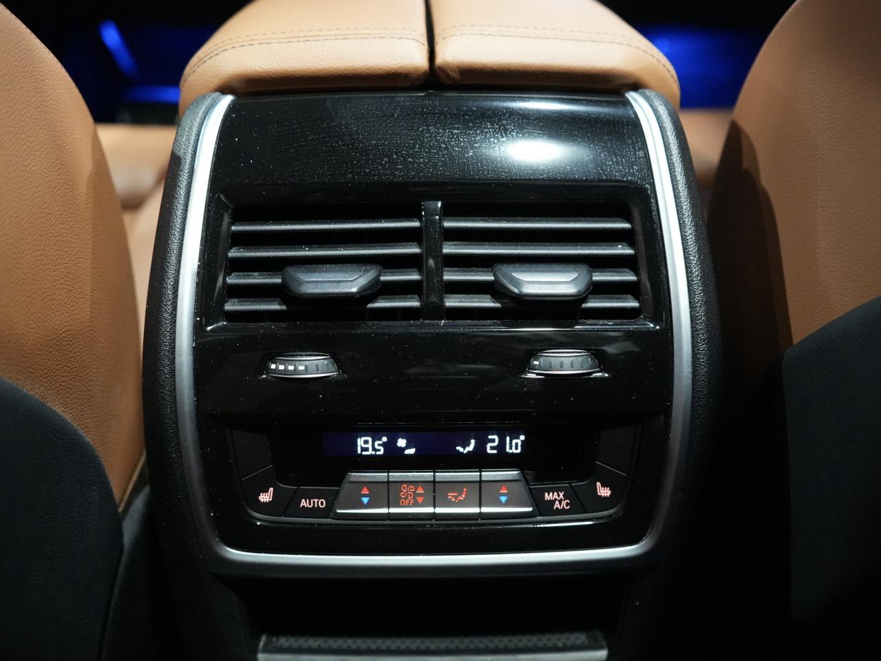 2022 BMW X5 xDrive40i/PANO/HUD/360 CAM/DRIVE ASSIST/1-OWNER Photo