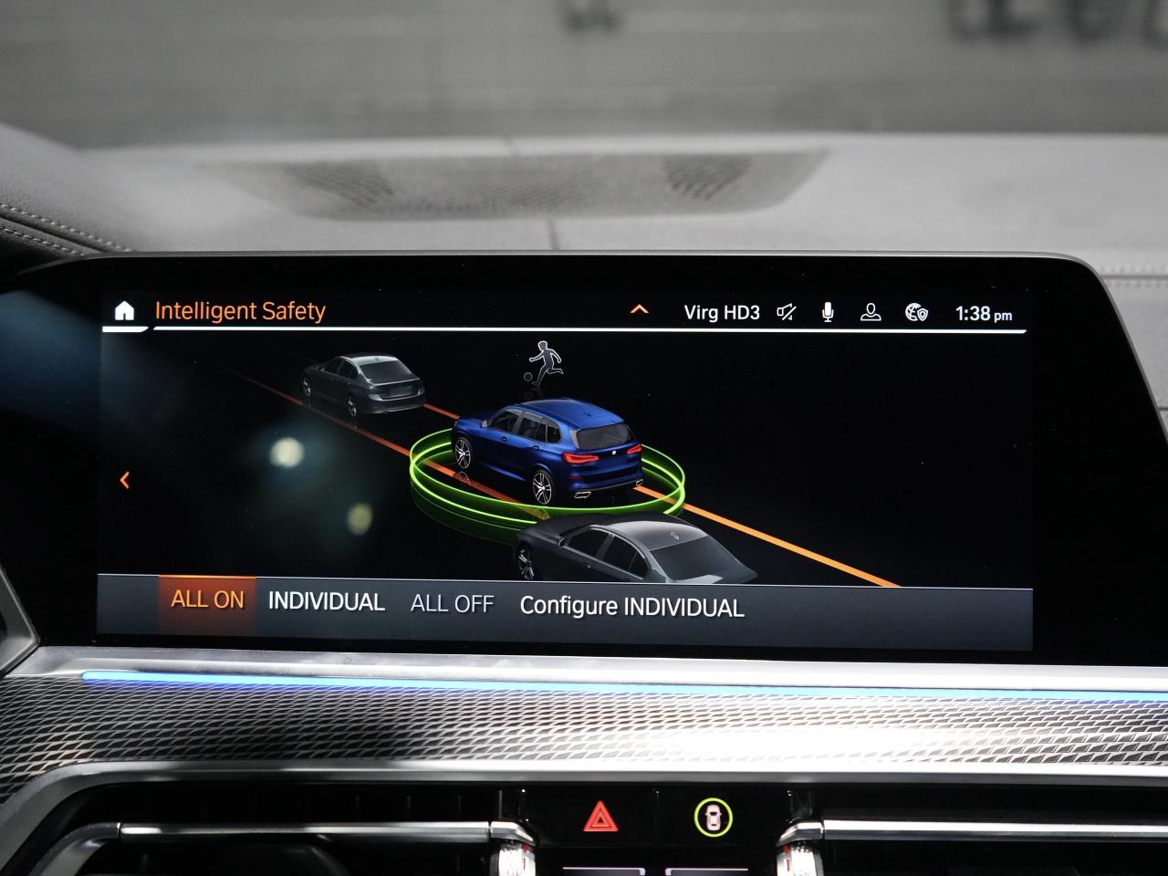 2022 BMW X5 M50i/PANO/HUD/22 IN RIM/HARMAN K/360CAM/CARPLAY Photo