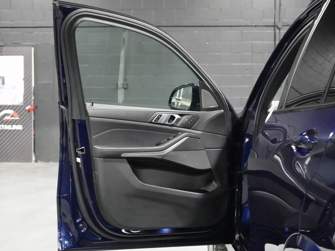 2022 BMW X5 M50i/PANO/HUD/22 IN RIM/HARMAN K/360CAM/CARPLAY Photo