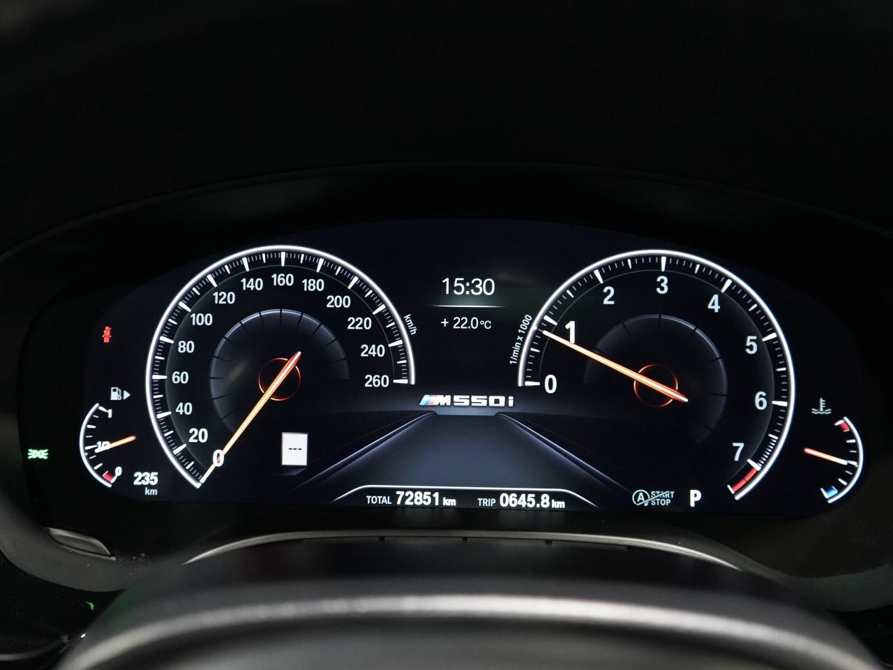 2019 BMW 5 Series M550i xDrive /HUD/360CAM/DRIVE ASSIST/ROOF/1-OWNER Photo