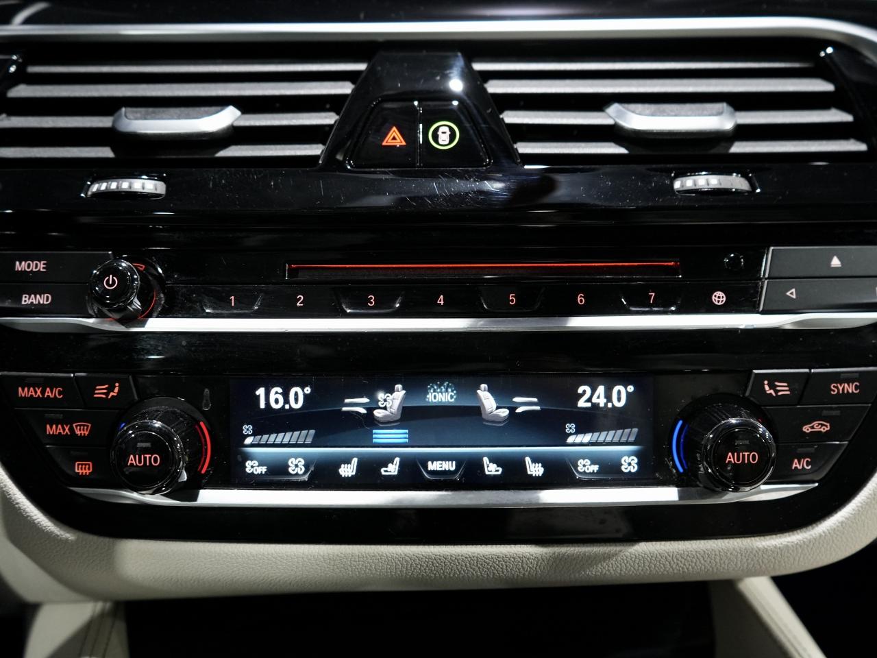 2019 BMW 5 Series M550i xDrive /HUD/360CAM/DRIVE ASSIST/ROOF/1-OWNER Photo