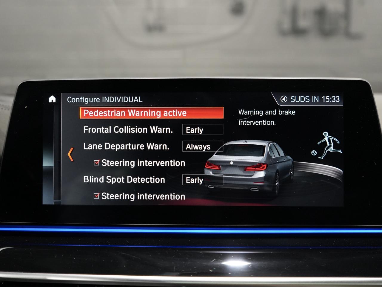 2019 BMW 5 Series M550i xDrive /HUD/360CAM/DRIVE ASSIST/ROOF/1-OWNER Photo