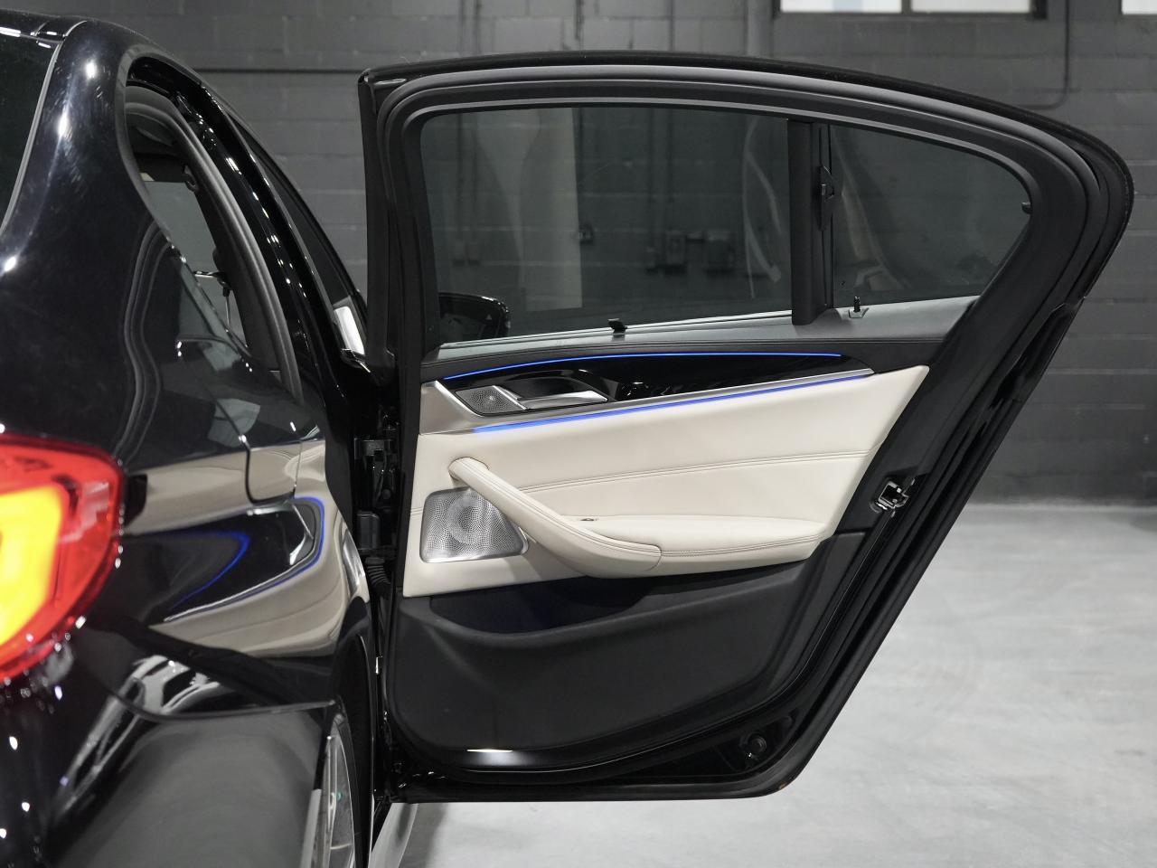 2019 BMW 5 Series M550i xDrive /HUD/360CAM/DRIVE ASSIST/ROOF/1-OWNER Photo