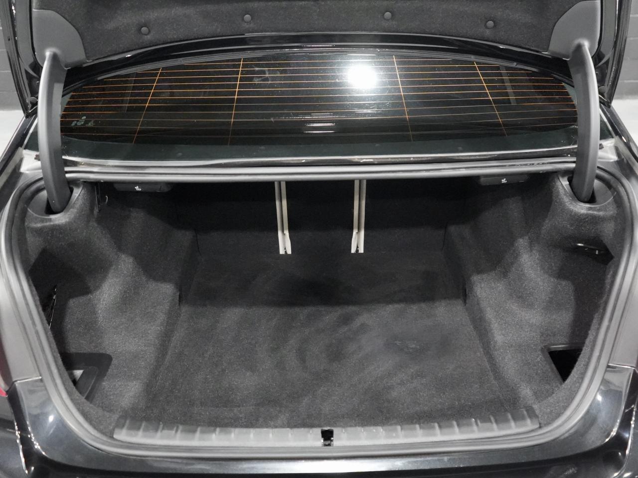 2019 BMW 5 Series M550i xDrive /HUD/360CAM/DRIVE ASSIST/ROOF/1-OWNER Photo