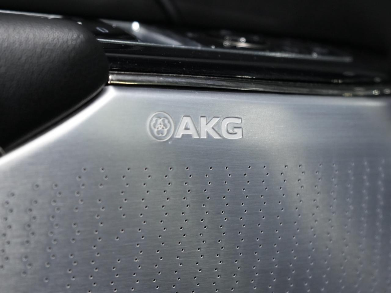 2024 Cadillac LYRIQ Sport w-1SJ/PANO/360CAM/ADAPTIVE CRUISE/1OWNER Photo