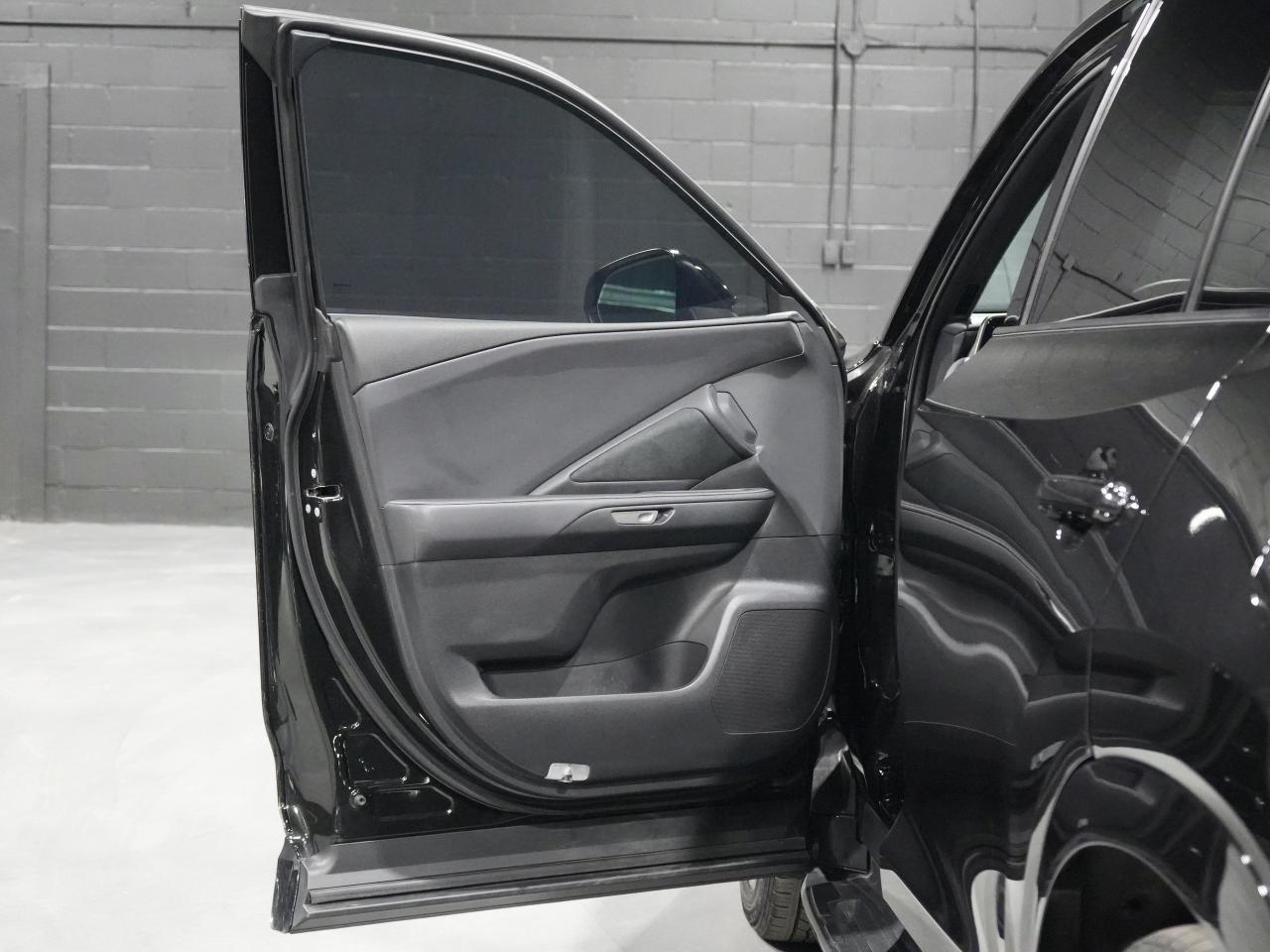 2024 Lexus TX TX 500h/PANO/22 IN RIM/NAV/NO ACCIDENT/1-OWNER Photo