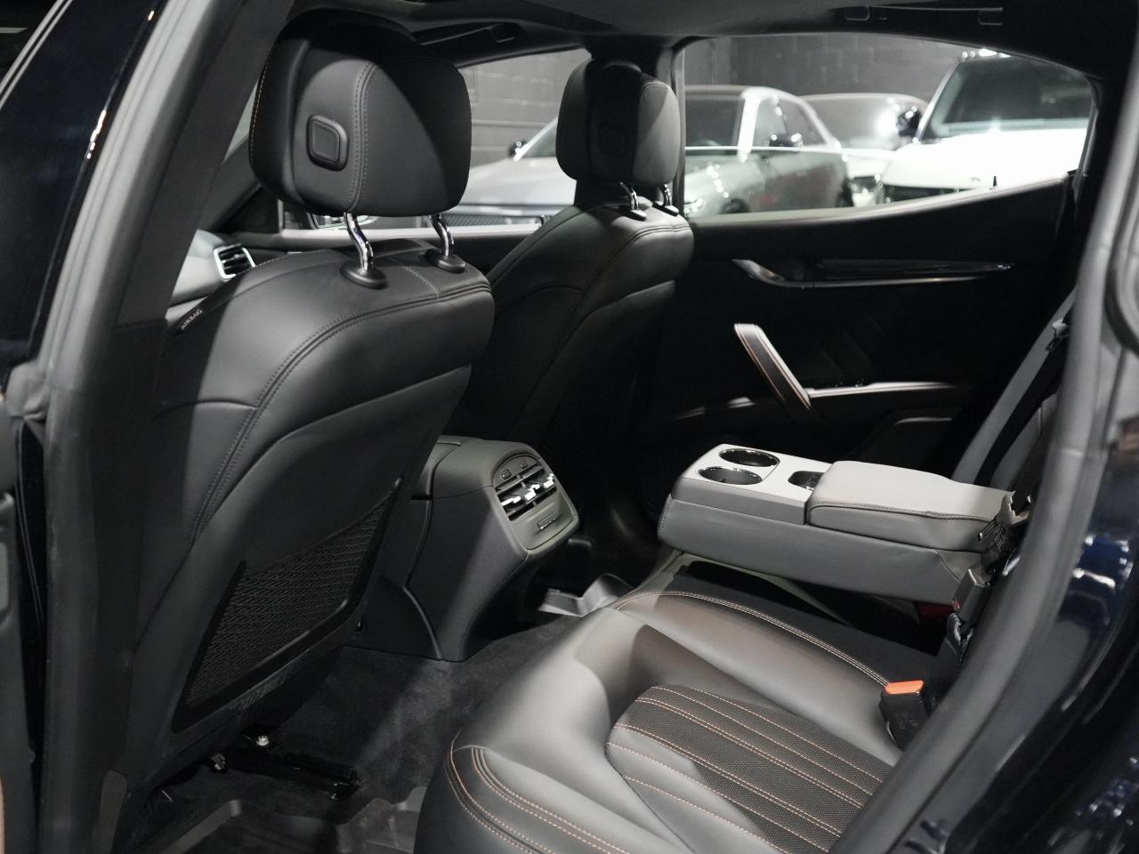 2021 Maserati Ghibli S Q4 GranLusso/ROOF/360 CAM/HARMAN K/NO ACCIDENT Photo