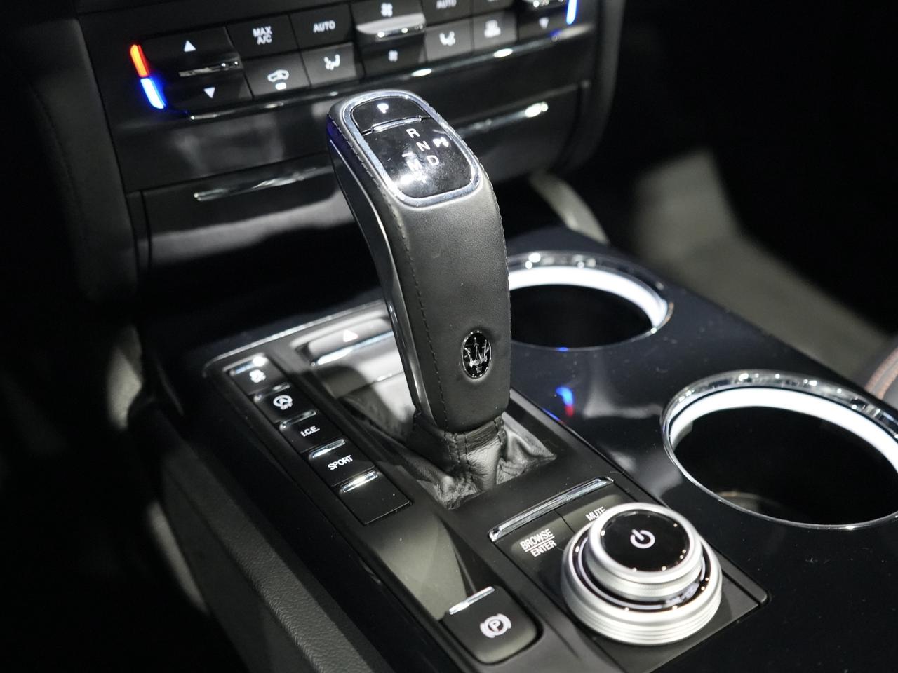 2021 Maserati Ghibli S Q4 GranLusso/ROOF/360 CAM/HARMAN K/NO ACCIDENT Photo