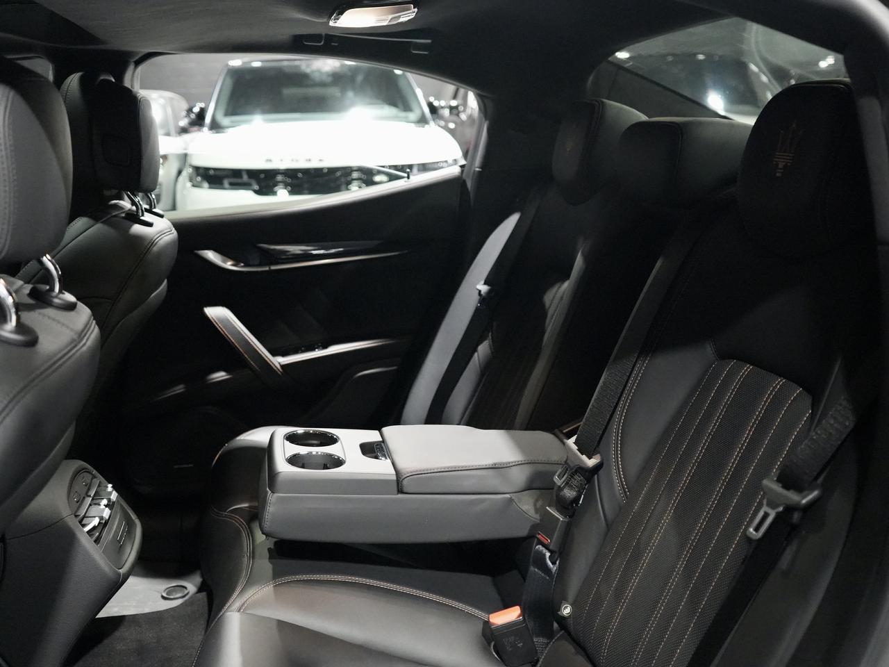 2021 Maserati Ghibli S Q4 GranLusso/ROOF/360 CAM/HARMAN K/NO ACCIDENT Photo