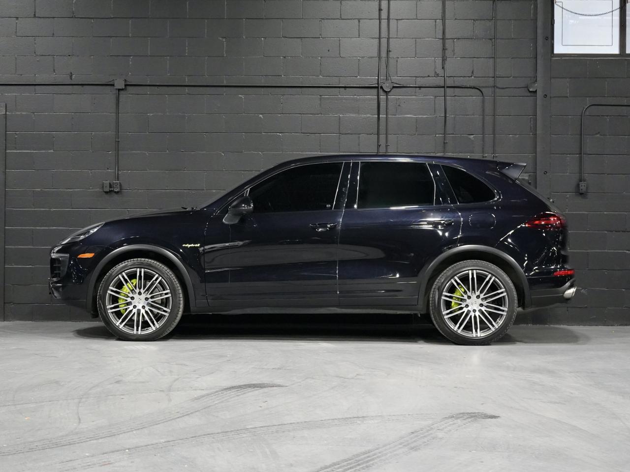 2016 Porsche Cayenne S E-Hybrid/360 CAM/PANO/NAV/BOSE/NO ACCIDENT Photo