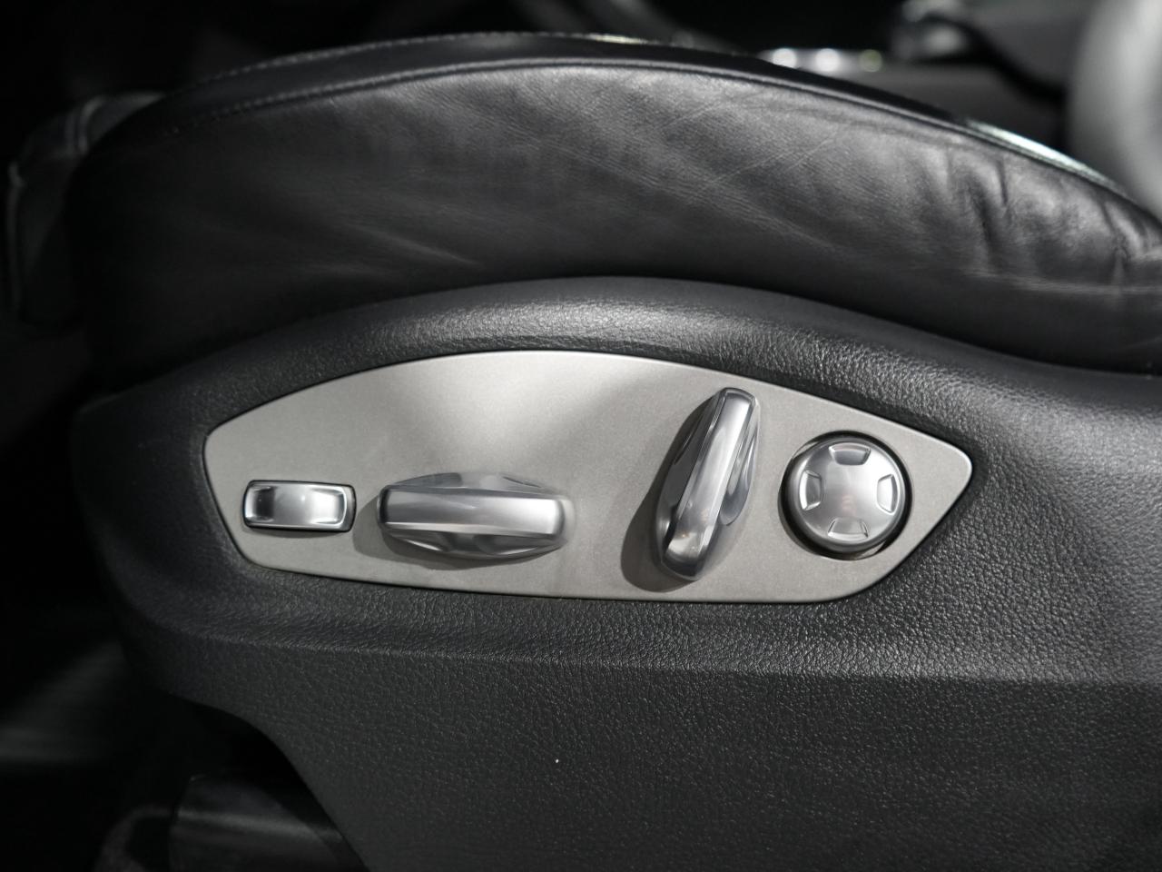 2016 Porsche Cayenne S E-Hybrid/360 CAM/PANO/NAV/BOSE/NO ACCIDENT Photo