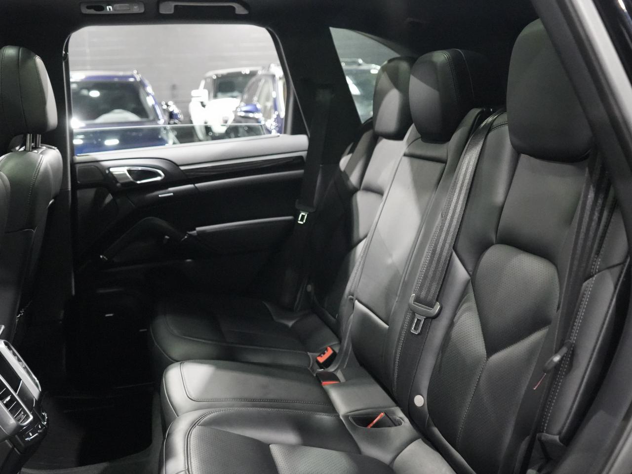 2016 Porsche Cayenne S E-Hybrid/360 CAM/PANO/NAV/BOSE/NO ACCIDENT Photo