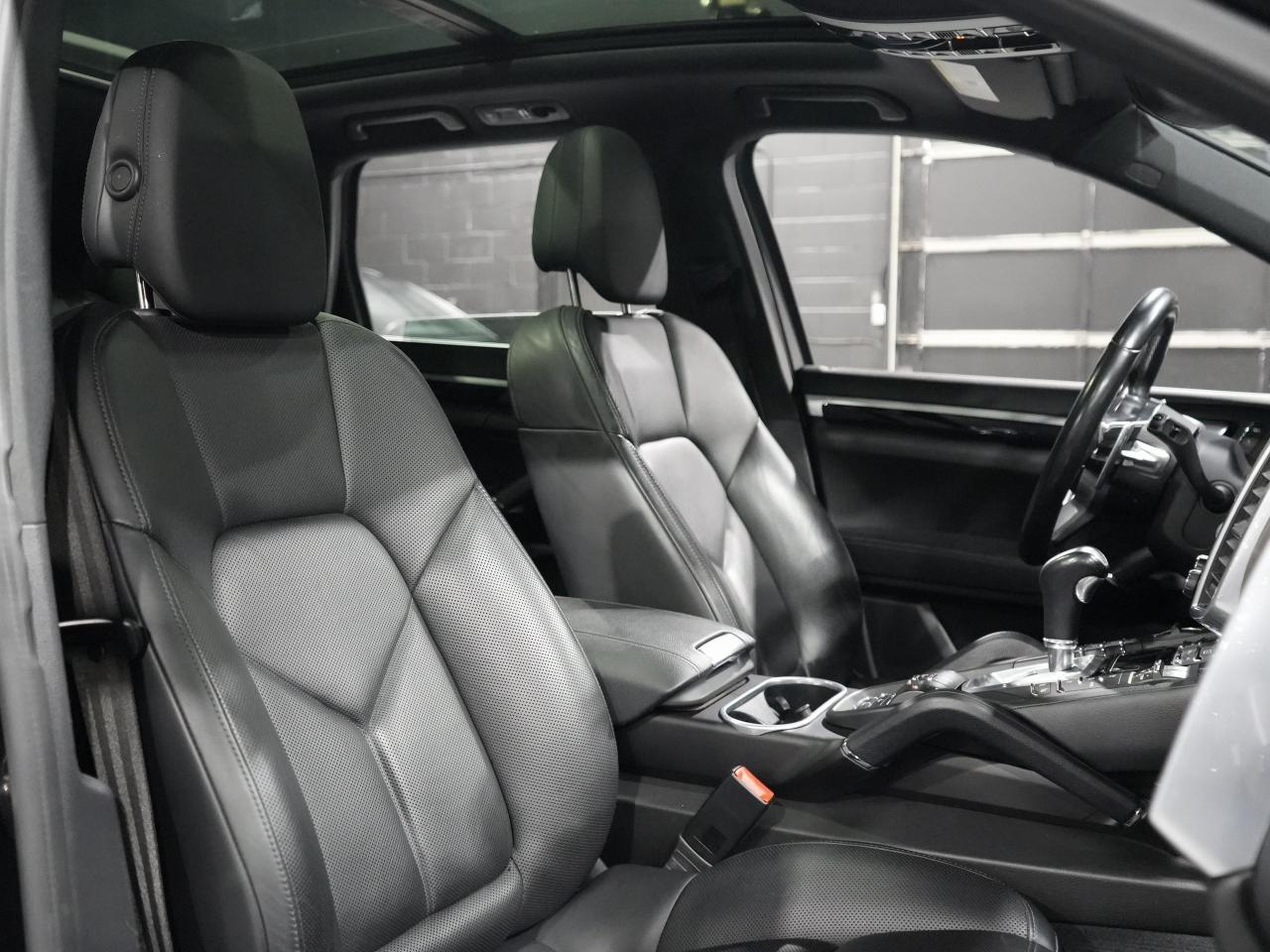 2016 Porsche Cayenne S E-Hybrid/360 CAM/PANO/NAV/BOSE/NO ACCIDENT Photo