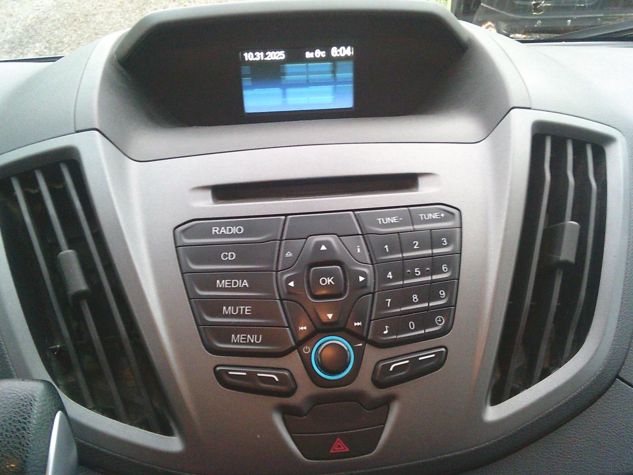 2015 Ford Transit T-150 130  Low Roof XL Sliding RH Dr - Photo #17