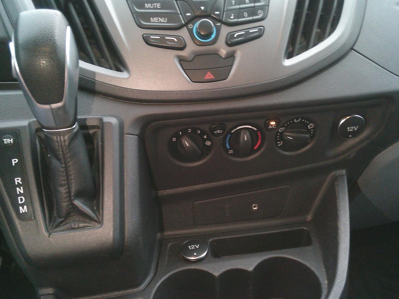 2015 Ford Transit T-150 130  Low Roof XL Sliding RH Dr - Photo #19