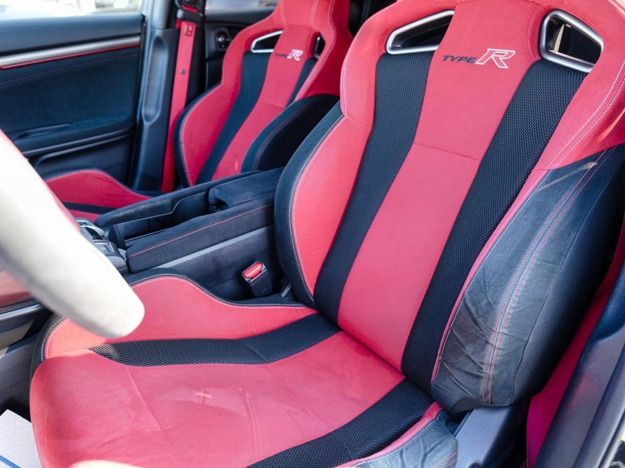2018 Honda Civic Type R TYPE-R MANUAL JUST REDUCED FOR YOU! Photo