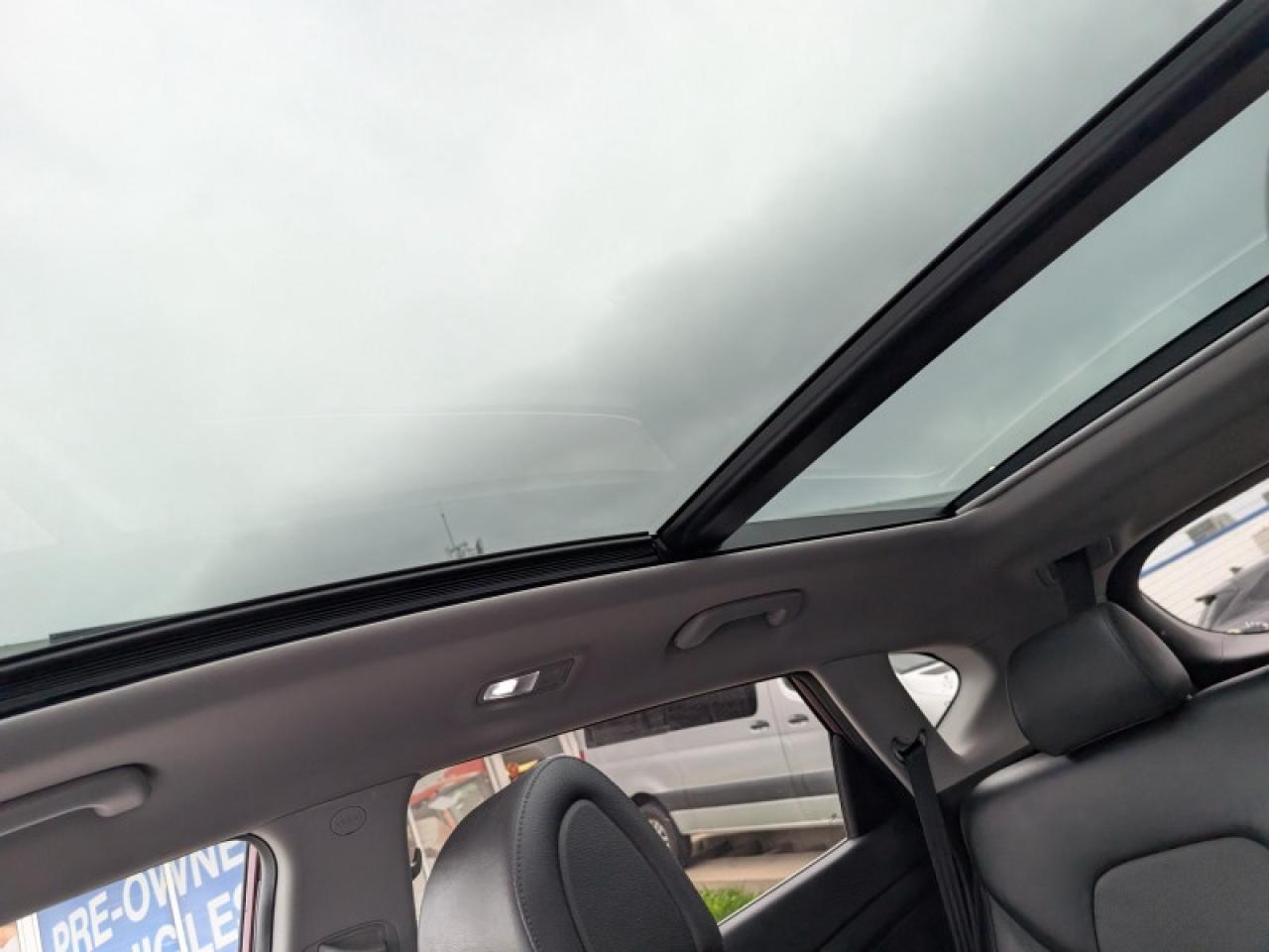 2017 Hyundai Tucson Limited  **CLEAN CF - 1 OWNER** Photo