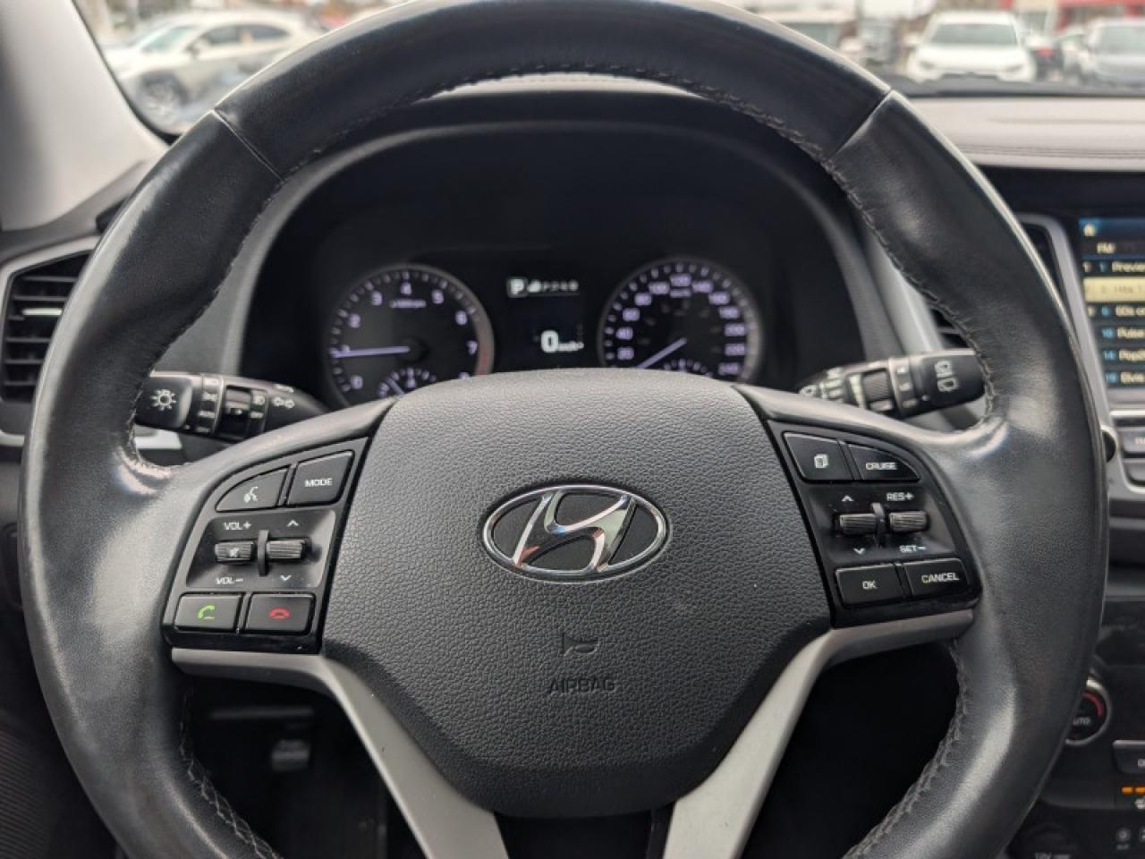 2017 Hyundai Tucson Limited  **CLEAN CF - 1 OWNER** Photo