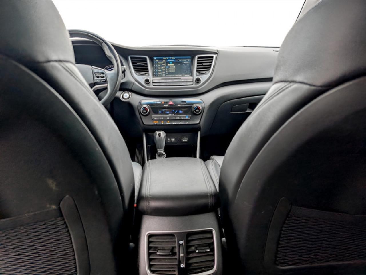 2017 Hyundai Tucson Limited  **CLEAN CF - 1 OWNER** Photo