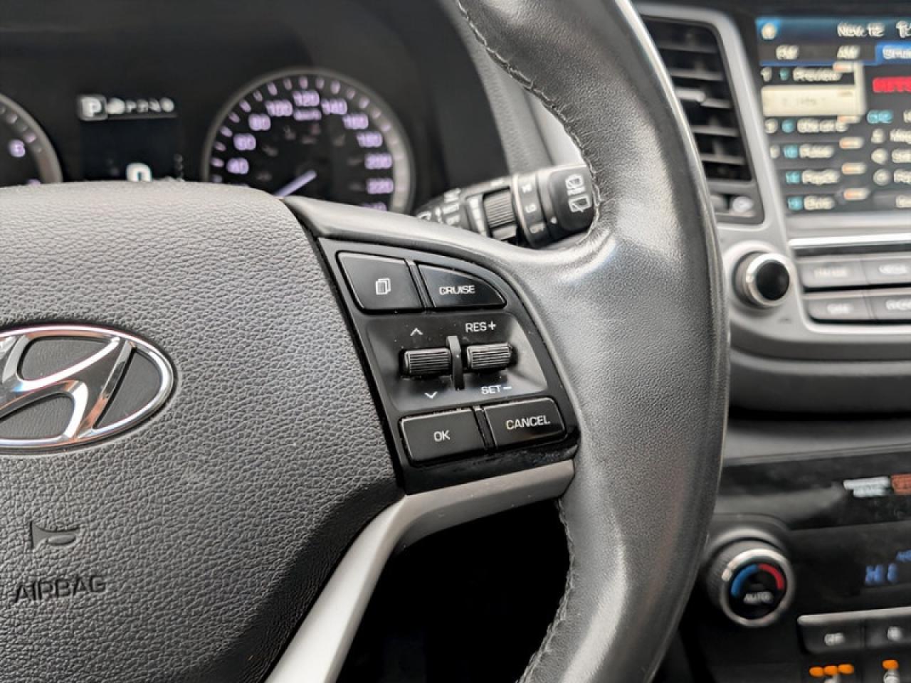 2017 Hyundai Tucson Limited  **CLEAN CF - 1 OWNER** Photo