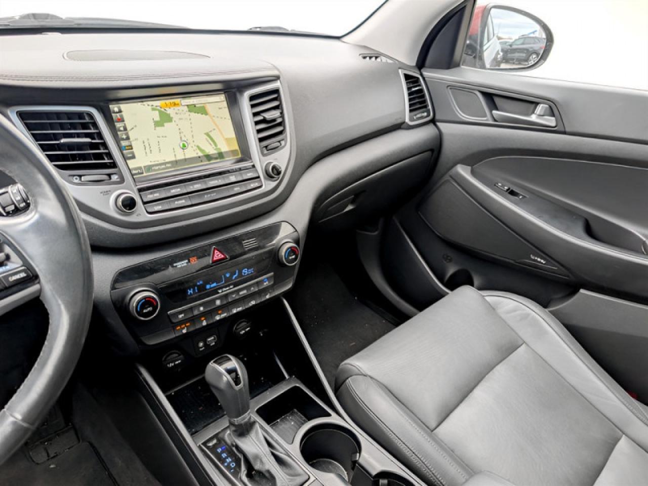 2017 Hyundai Tucson Limited  **CLEAN CF - 1 OWNER** Photo