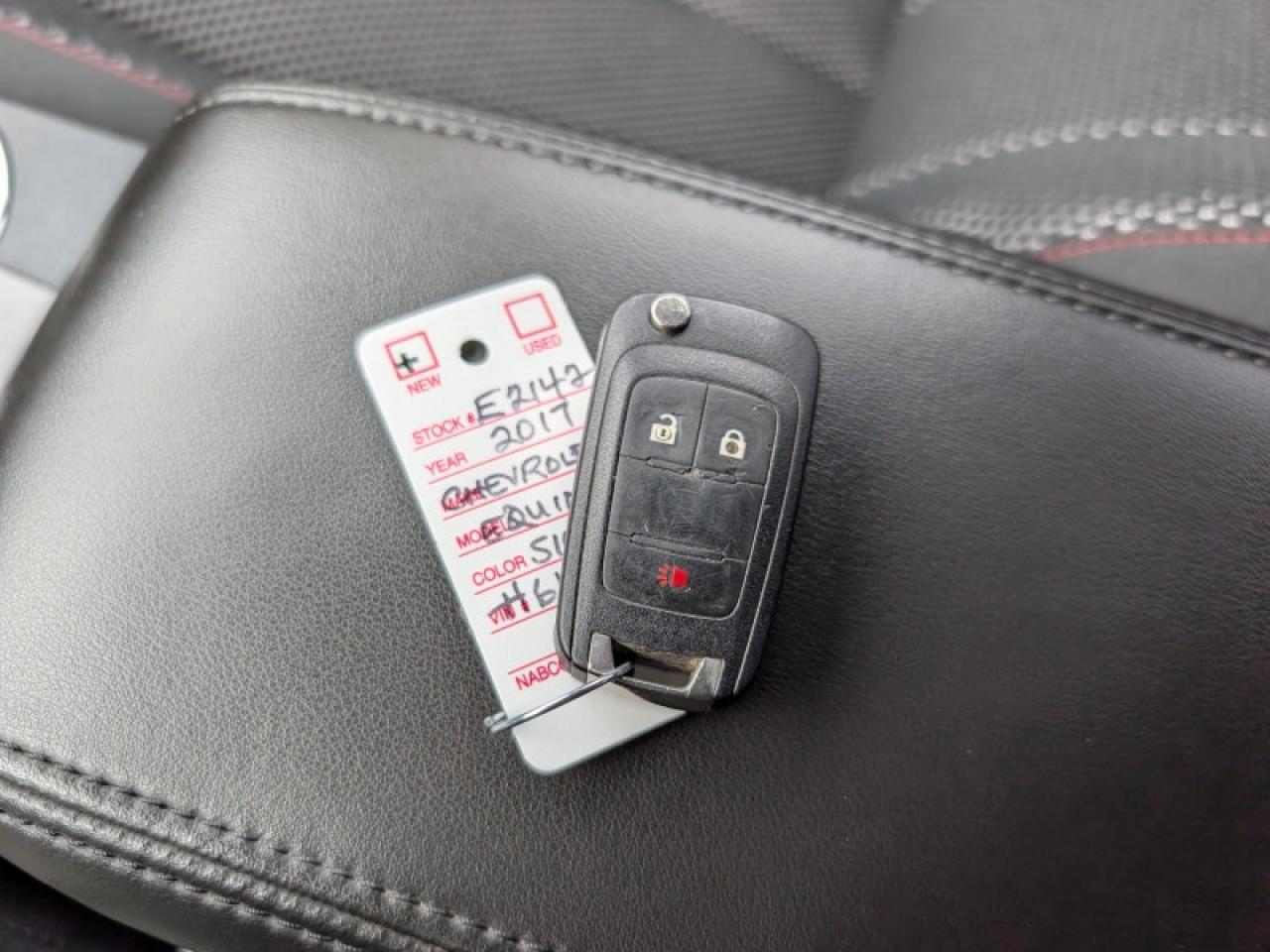 2017 Chevrolet Equinox LS  **LOW MILEAGE - AWD** Photo